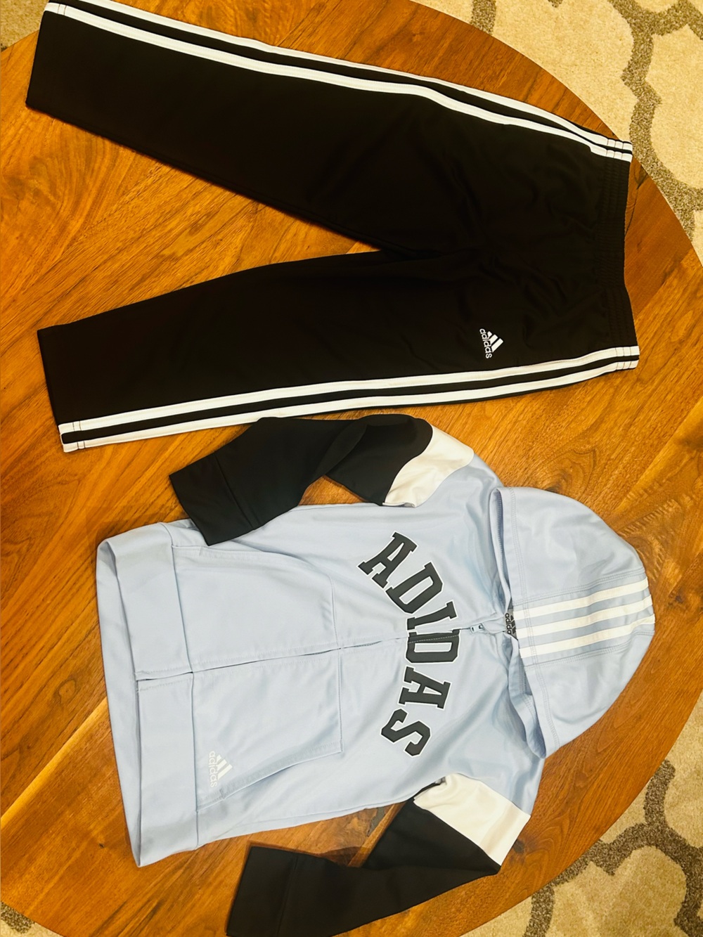 adidas Kids Hoodie & Track Pants Set excellent to like new condition